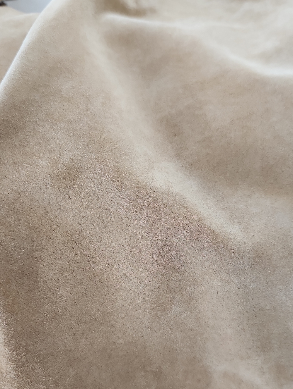 100% Suede Palomino Yellow Pants - Picture 13 of 16